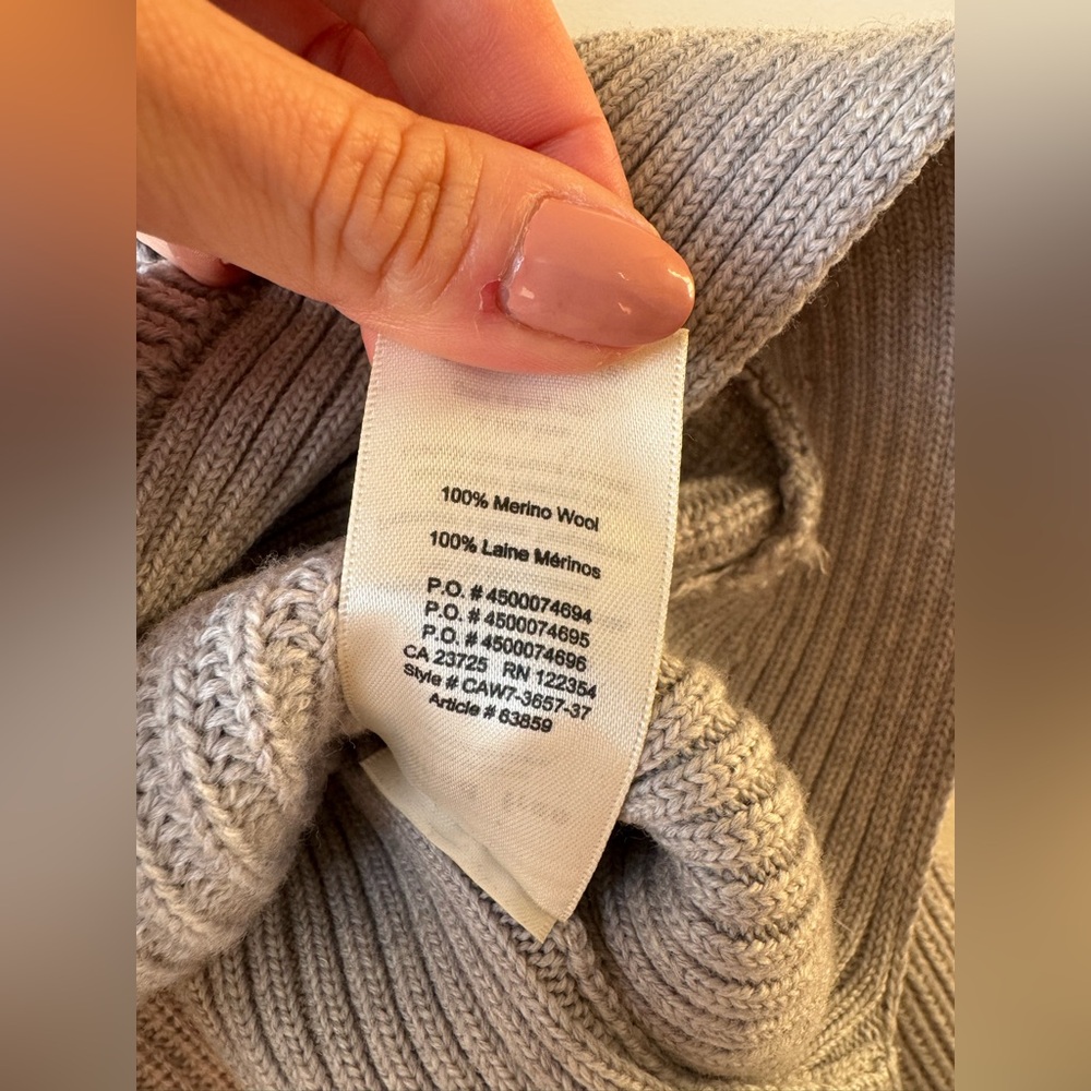 100% Marino wool Wilfred Asianna Turtleneck Sweater - Picture 6 of 10